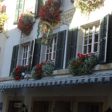 Hotel Zum Alten Schweizer Тванн Экстерьер фото